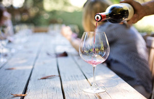 How to choose the right wine glass for your next event.