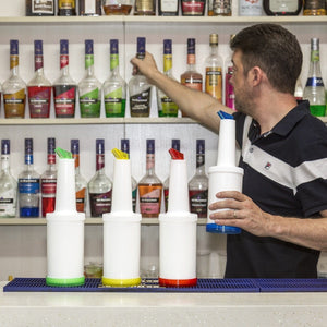  Juice Containers Bar Pour Tops Bar Supplies Plastic Liquor  Bottle Pourers Juice Pour Bottle Dispenser for Bar Cooling Wine Pour for  Store, 33 oz(White, Red, Yellow, Orange, 4 Pcs): Home 